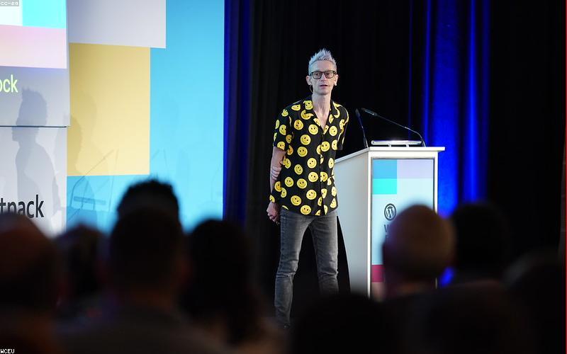 Avion à l'aéroport de Bâle